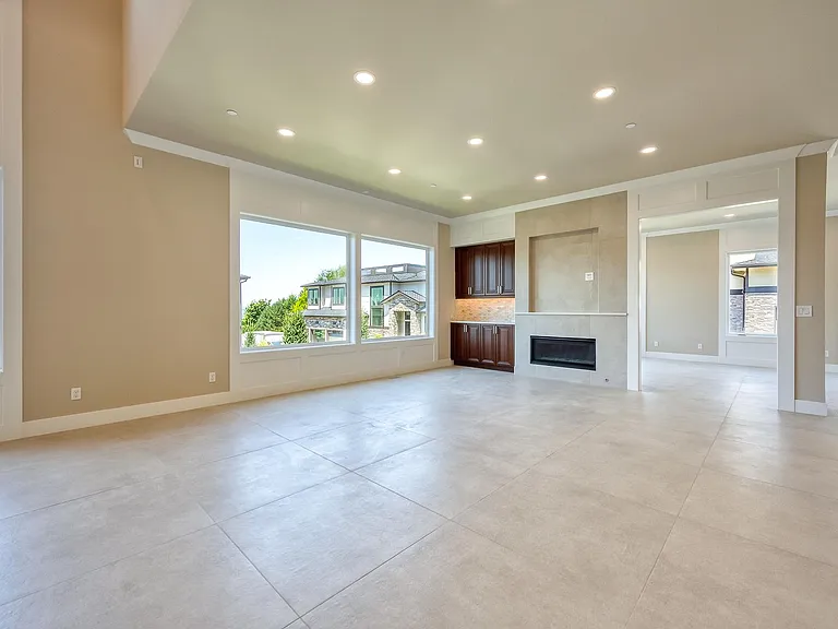 13188 SE 45th Ct — Photo 9