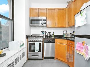 302 Manhattan Ave #4B, New York, NY 10026
