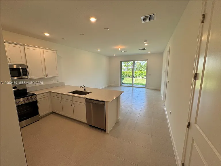 13664 Jubilee Ln — Photo 19
