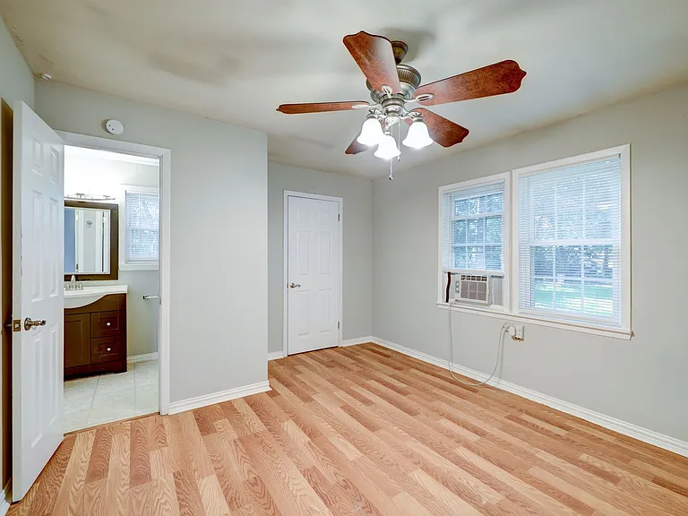 9193 Lucille Ln — Photo 21