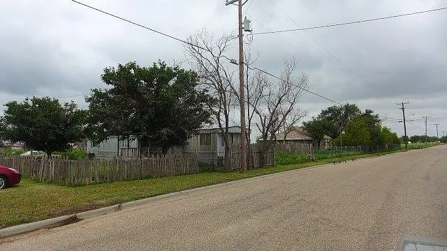 200 6th West Ave 79015 - 1 — Photo 2