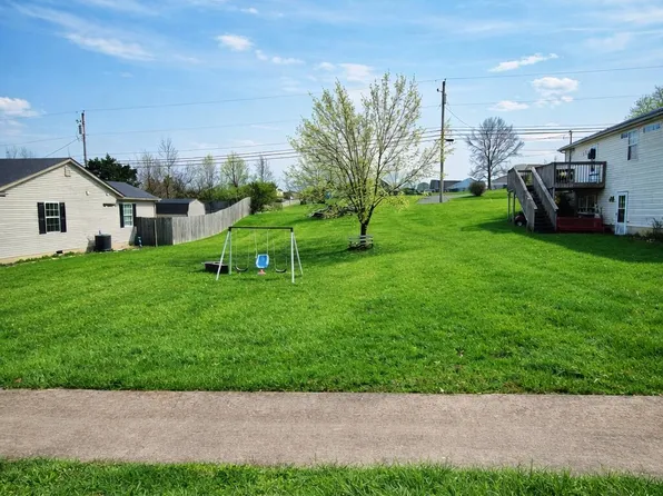 102 Hunter Ridge Dr, Lawrenceburg, KY 40342