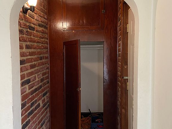 Entry closet