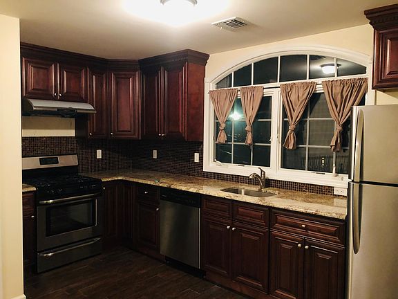 2nd image of 8681 Winchester Blvd