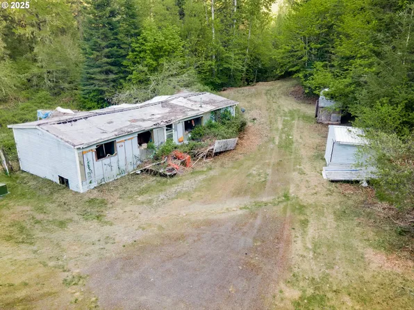30606 Butterfly Ln, Eugene, OR 97405
