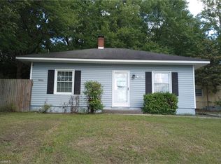 1303 Larson St, Greensboro, NC 27407