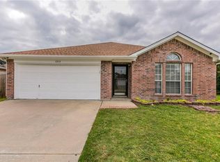 1213 Gray Dawn Dr, Midlothian, TX 76065
