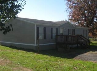 628 Muskrat Creek Rd, Hayesville, NC 28904