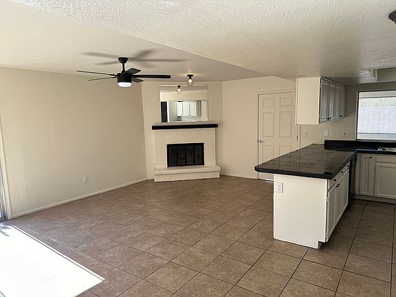 5th image of 14806 N 60th St