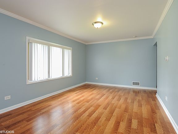 2nd image of 1353 Judge Pl