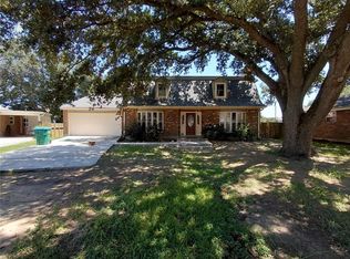 928 Champagne Dr, Kenner, LA 70065