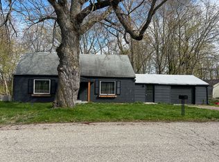 143 Main St, Newaygo, MI 49337