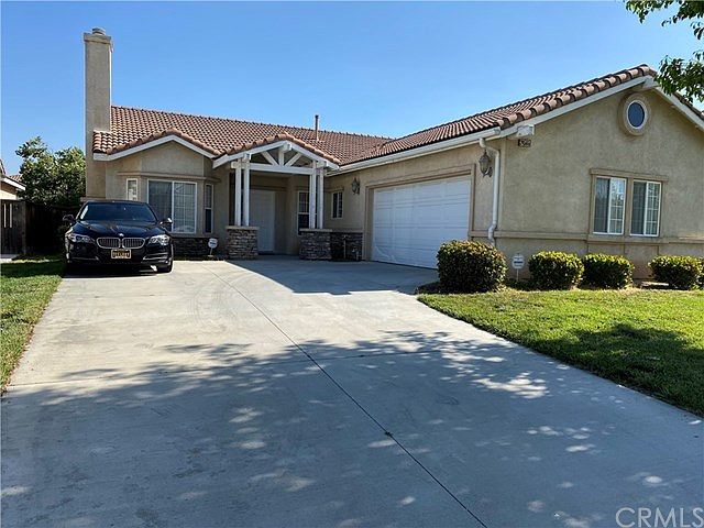 1st image of 24565 Moonlight Dr