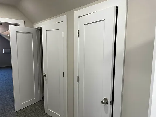 Rented by 18 REALTY | media 13