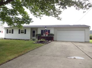 2818 Russell Rd, Ashtabula, OH 44004