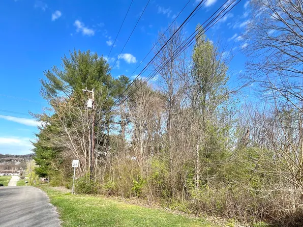 34 Rolling Acres Dr, Monticello, KY 42633