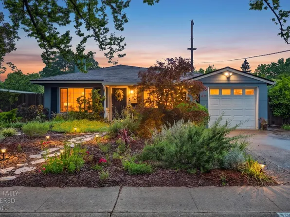 4804 61st St, Sacramento, CA 95820