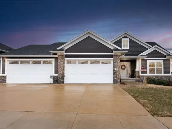 2923 Diamondback Rd, Hiawatha, IA 52233