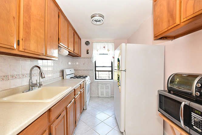 1st image of 87-46 Chelsea St APT 5B