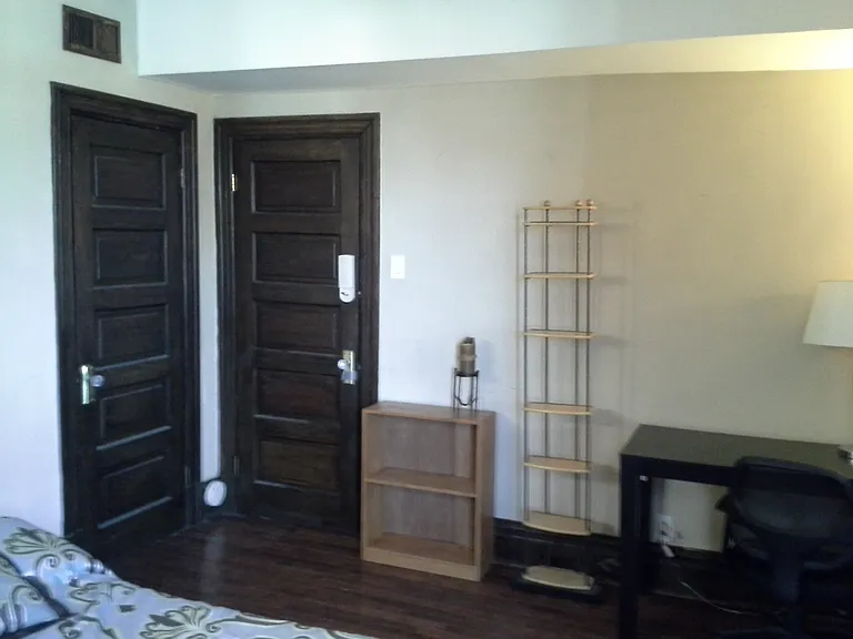 1st Master Bedroom (large)