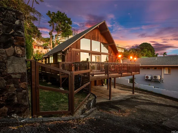 2771 Pacific Heights Rd, Honolulu, HI 96813