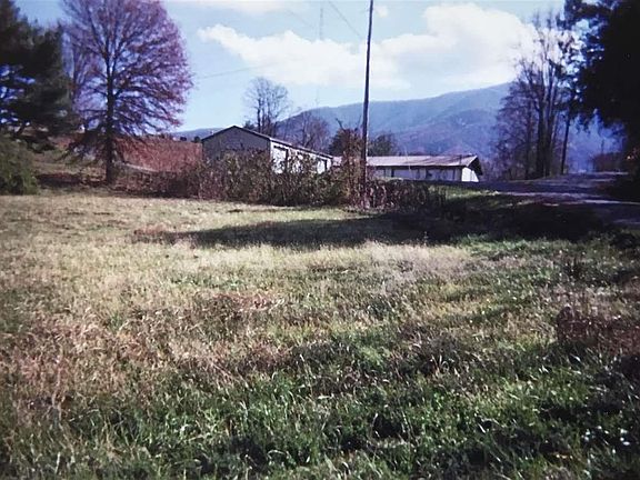 3rd image of 1014 Mattox Cemetery Rd Lot 10-14