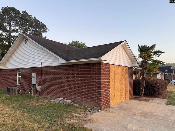 3rd image of 3115 Tuckaway Dr