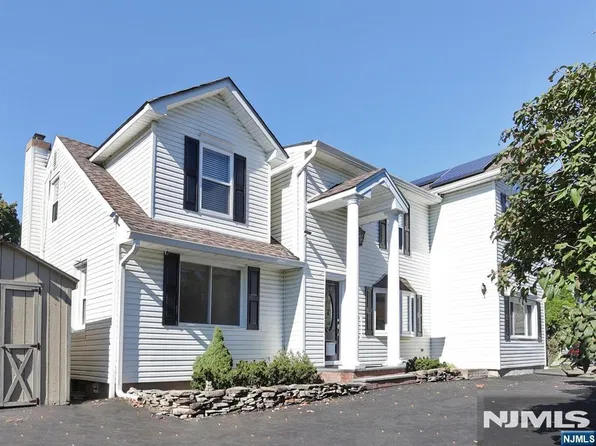 143 Scharer Avenue, Northvale, NJ 07647