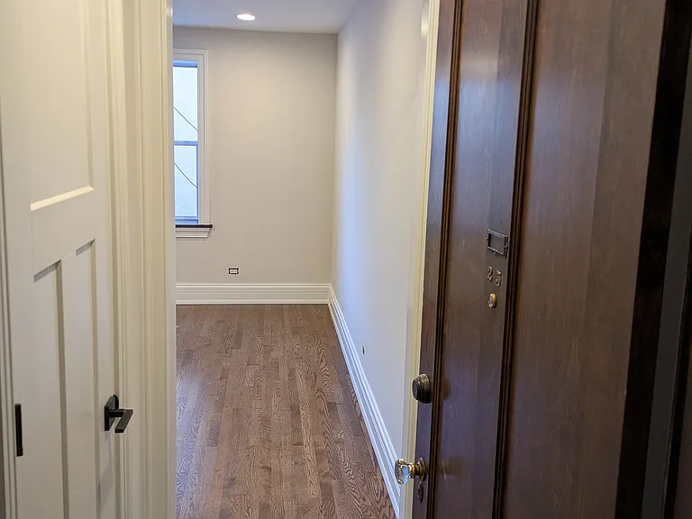 413 N Main St #34 — Photo 4