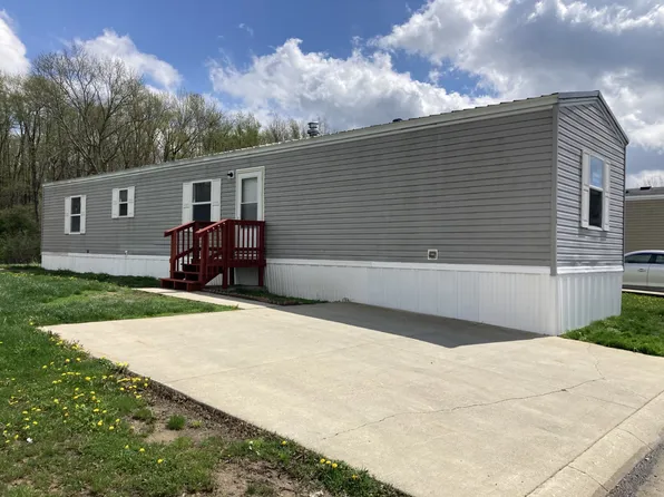 899 Walkers Rdg, Warsaw, IN 46580