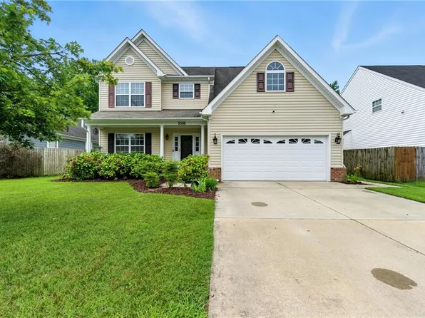 2558 Golden Maple Dr, Suffolk, VA 23434