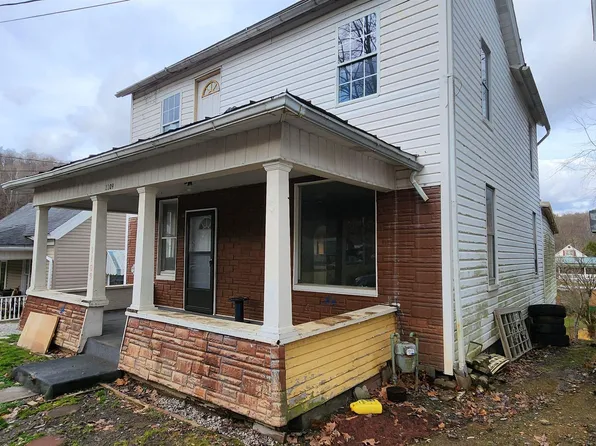 1109 Stony Dr, Mannington, WV 26582