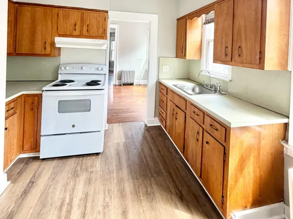 1226 Whalley Ave, New Haven, CT