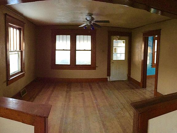 2nd image of 2522 S 22nd St