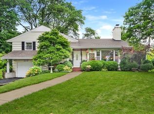 50 Short St, Clarendon Hills, IL 60514