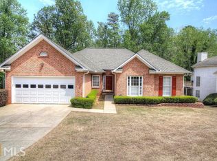 1405 Twin Bridge Ln, Lawrenceville, GA 30043