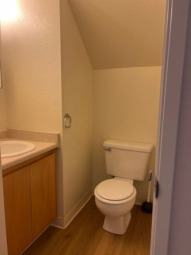 1609turn — Photo 3