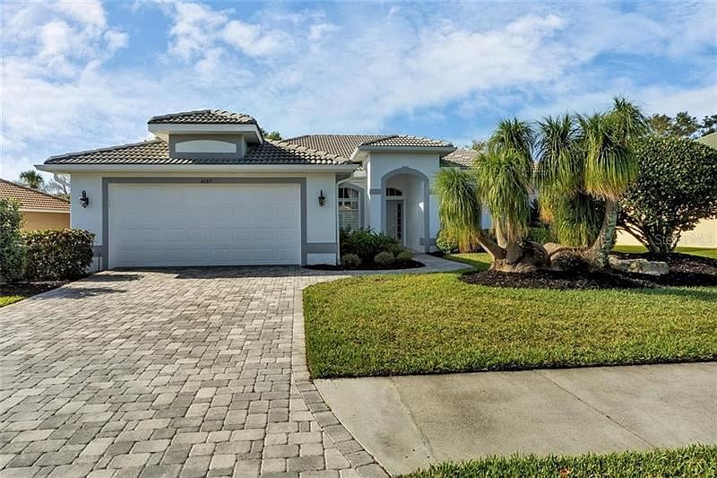 1st image of 4689 Sweetmeadow Cir