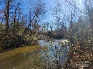 451 Low Bridge Rd, Forest City, NC 28043