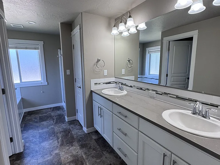 9543 W Goldenpond Ct — Photo 12