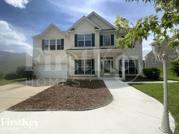 150 Heywatchis Dr, Mooresville, NC 28115