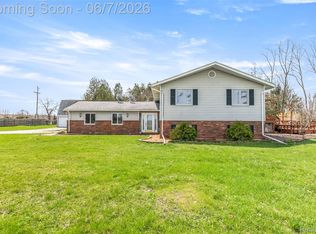 15395 Osius Rd, Chelsea, MI 48118