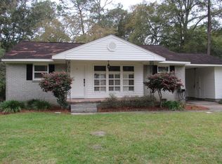 2020 4th St SE, Moultrie, GA 31768