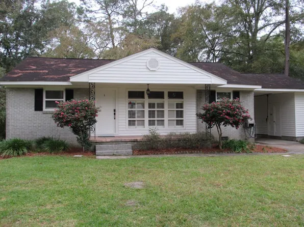 2020 4th St SE, Moultrie, GA 31768