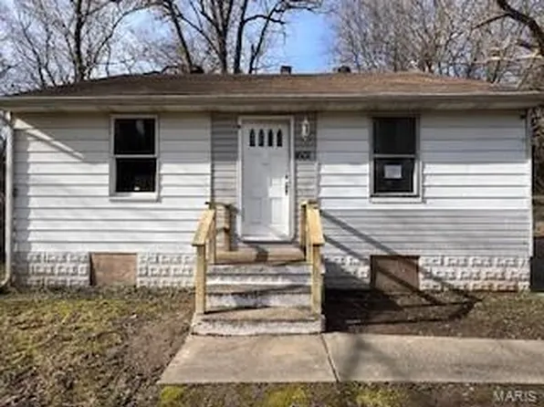 1601 Sycamore Ave, Fairview Heights, IL 62208