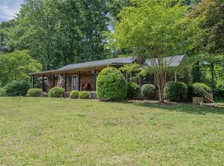 606 Mountain View Rd, Williamston, SC 29697