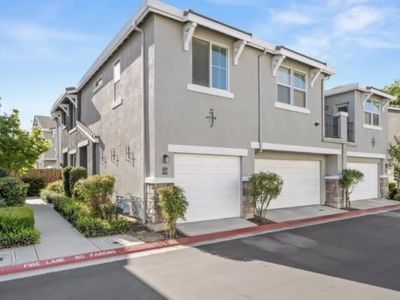 364 N Raphael Ln, Clovis, CA, 93611