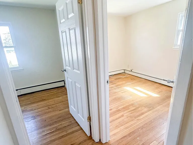 148 N 22nd St #1 — Photo 9