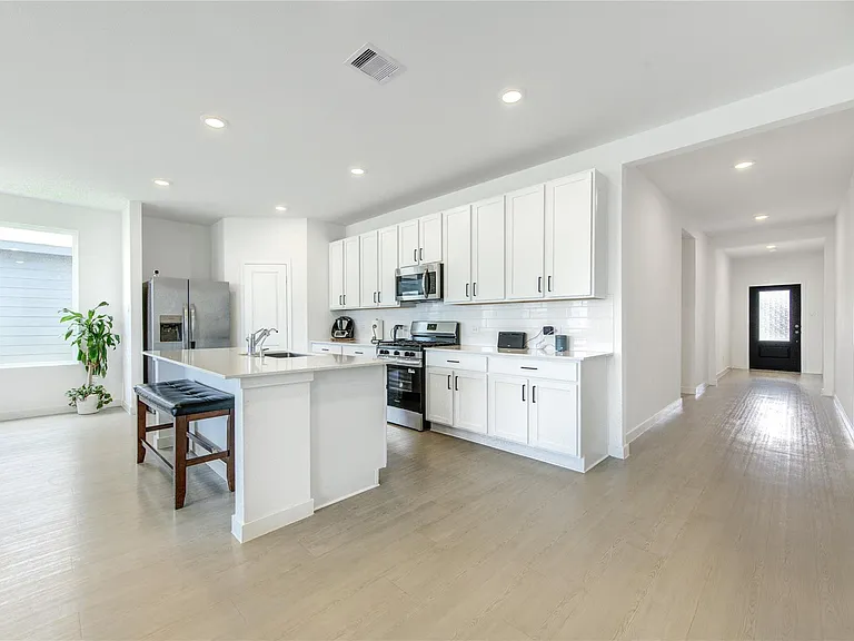 21614 Springhill Grove Ln — Photo 18