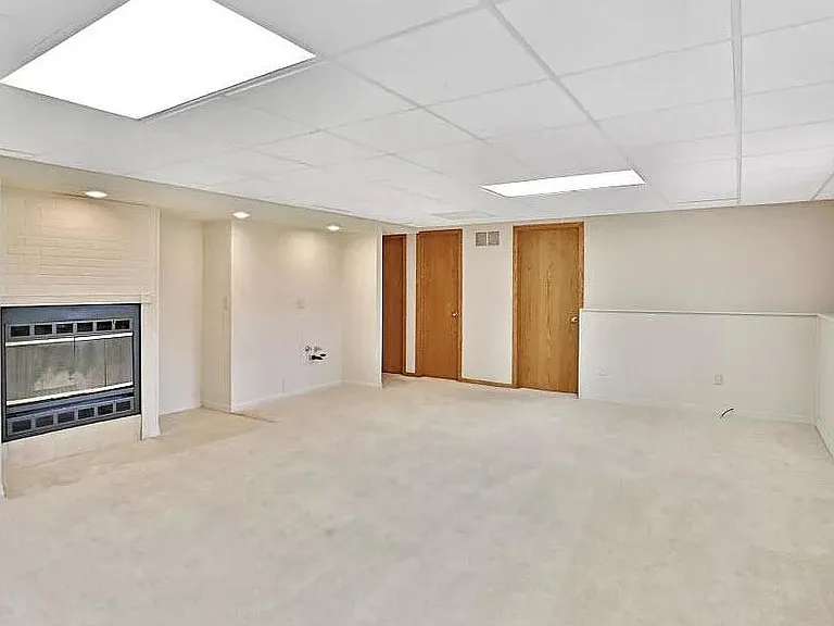 8663 Franlo Rd — Photo 18
